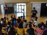 写真：車いすバスケ体験1