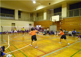 写真:バドミントン部