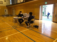 写真：課題配布・提出の様子11