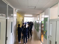 写真：3年生登校日の様子2