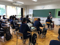 写真：3年生登校日の様子1