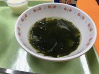 写真：わかめスープ