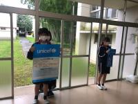 写真：募金活動の様子1