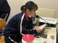 写真：7月9日放送にて呼びかける様子4