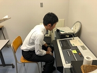 写真：放送の様子4