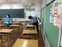 写真：6月5日消毒作業1