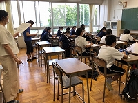 写真：生徒会活動の様子2