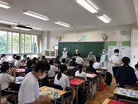 写真：6月25日配膳の様子4