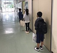 写真：課題配布日2