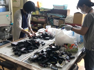 インクカートリッジ回収の様子