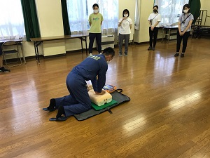 AED研修の様子