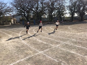 3年生徒競走の様子