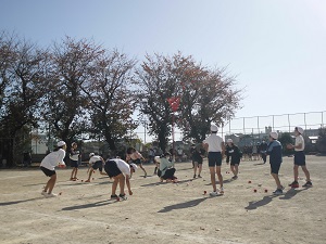 6年生玉入れの様子
