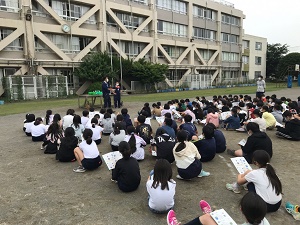 5年バケツ稲の様子1