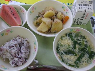 給食