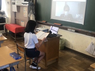 俳句発表の様子1