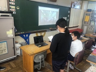 俳句発表の様子2