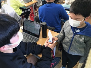 プレゼントの場面