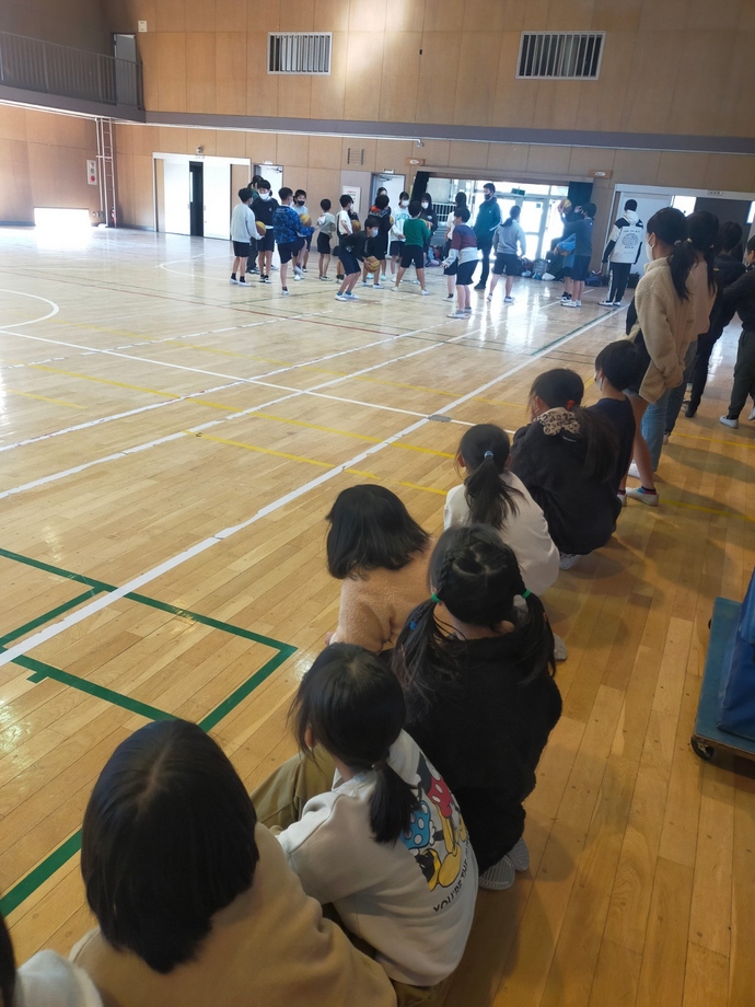 3年生のクラブ見学