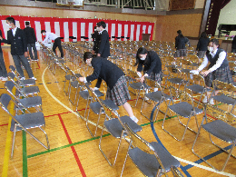 写真 入学式準備