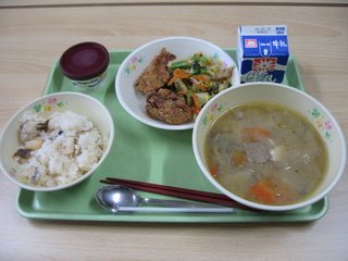 給食