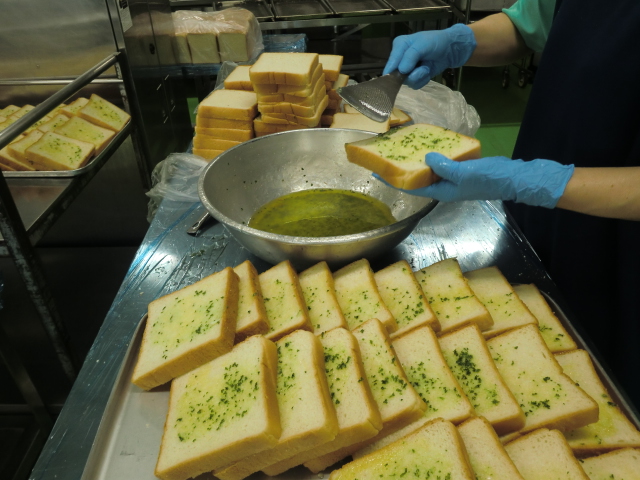 ガーリックトースト