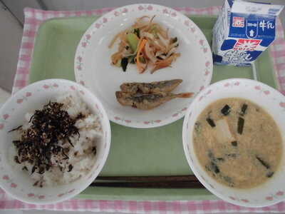 給食