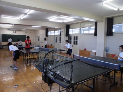 卓球部