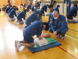 写真 救命救急講習会