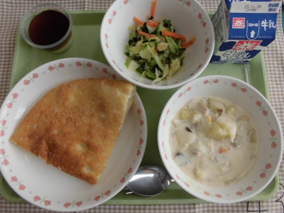 給食