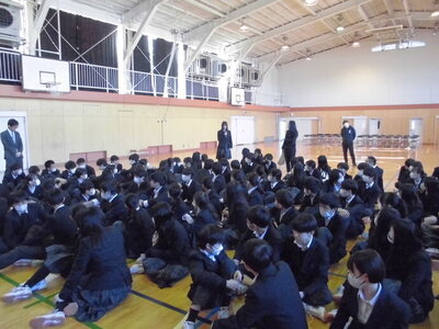 学年集会