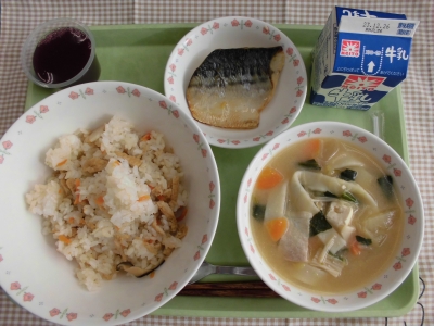 給食