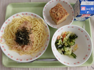 給食