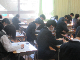 写真　定期考査