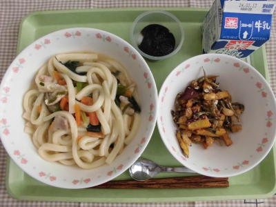 給食