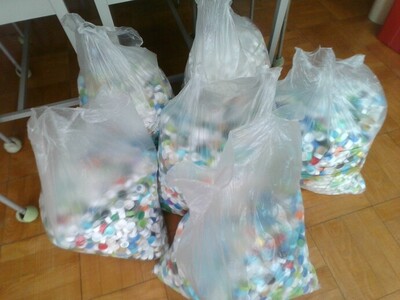 ペットボトルキャップ