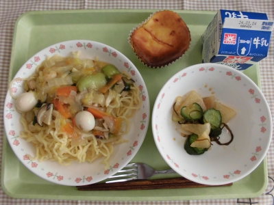 給食