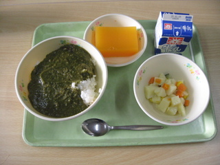 給食