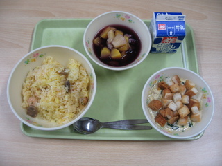 給食