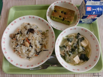 給食