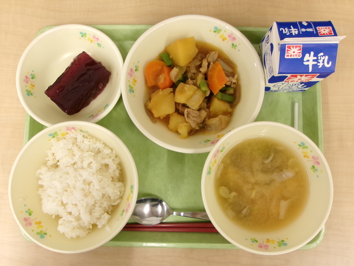 今日の給食