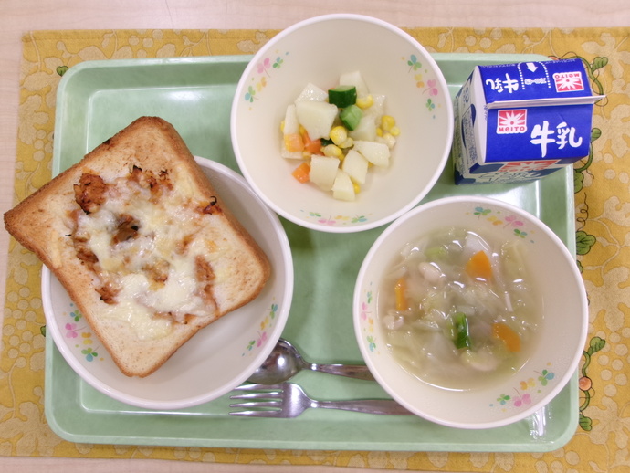 今日の給食