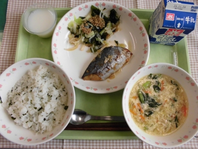 給食