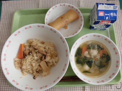 給食
