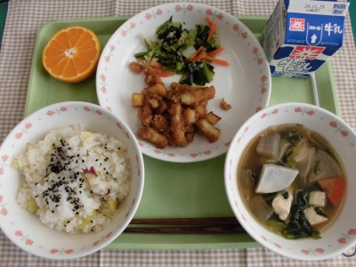 給食