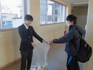 ペットボトルキャップ