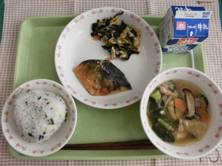 給食