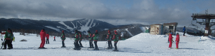 写真　スキー教室