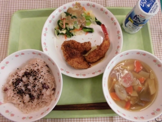 給食