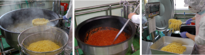 スパゲティペスカトーレ調理写真